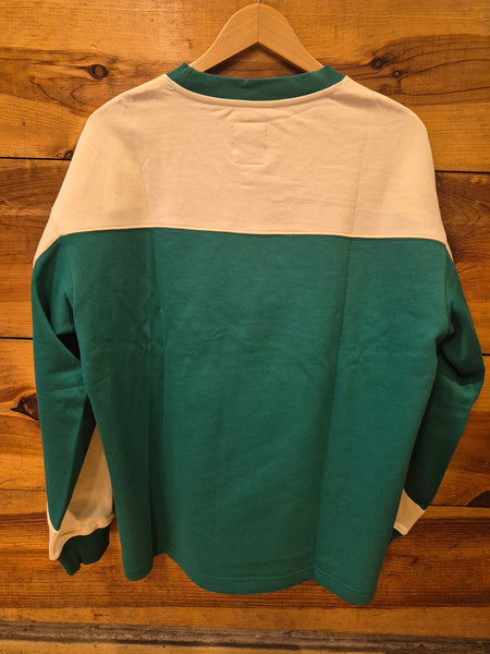 Sweater Touchdown - Concept Racer